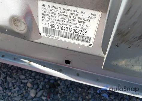 2001 Honda Accord 3.0 Lx z USA, uszkodzony, nr VIN 1HGCG16431A003724